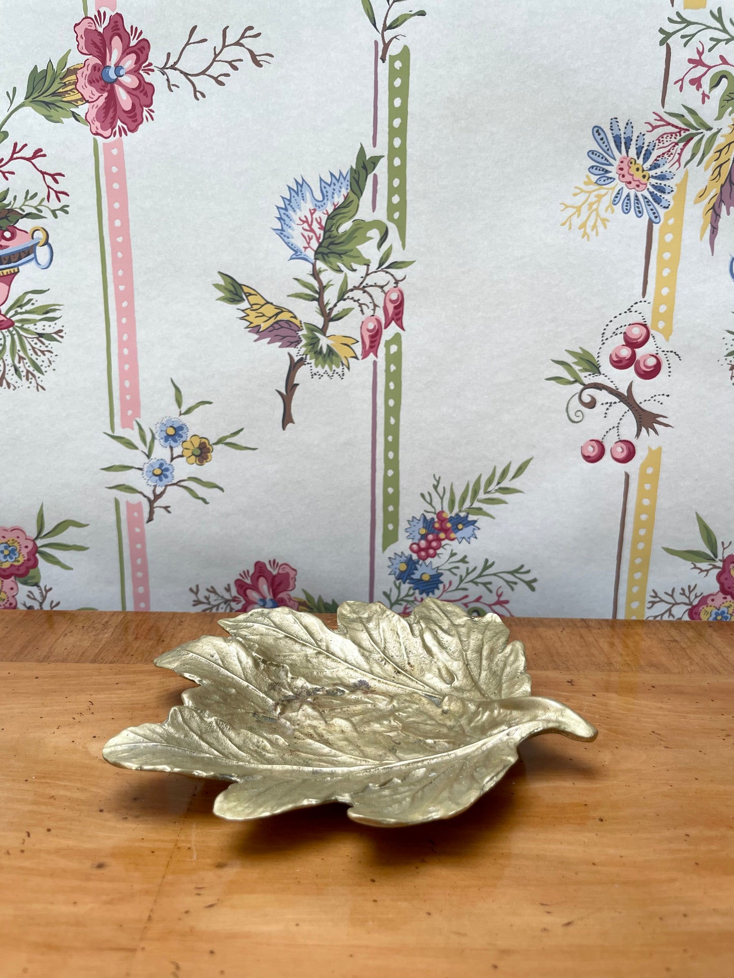 Brass Maple Leaf Trinket Dish Made by Virginia Metalcrafters